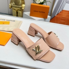 Louis Vuitton Slippers